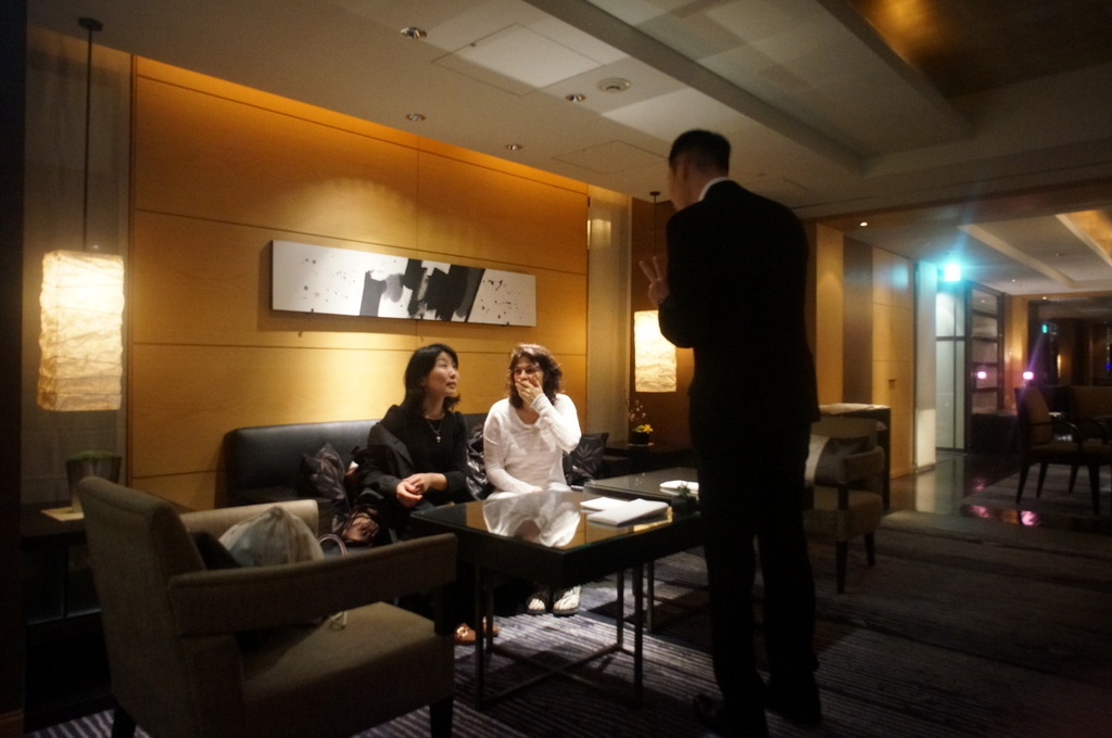 東京Vol.4 (2016年春)夕方はホテルラウンジで。_c0180686_03053085.jpg