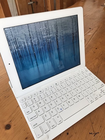 楽天セールと念願のｉｐａｄ用キーボードをamazonアウトレットで♪_f0023333_21045890.jpg