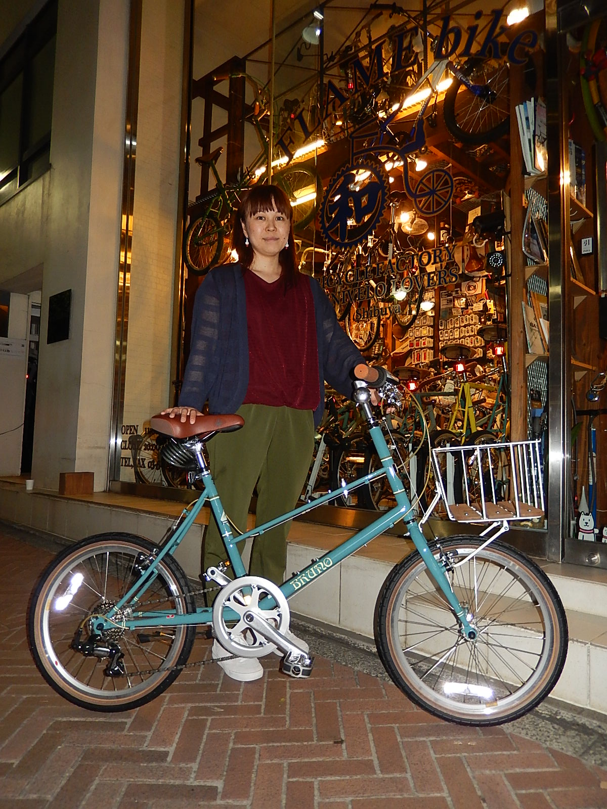 6月17日　渋谷　原宿　の自転車屋　FLAME bike前です_e0188759_18174593.jpg