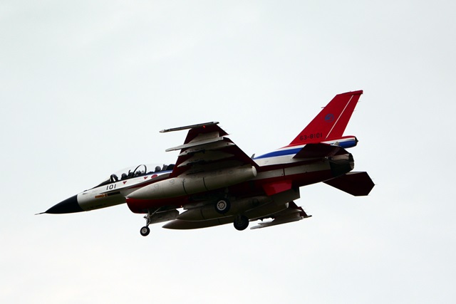 f0373905_1103362.jpg