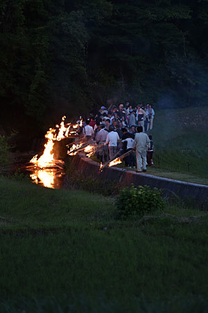 天理市指定無形民俗文化財 山田町虫送り_b0199522_16360150.jpg