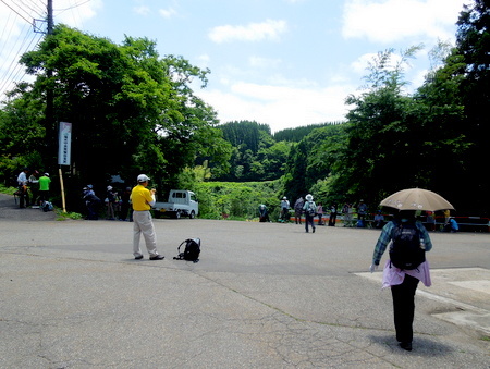 石動駅～末友～人母～ぬく森の郷_e0153040_17315623.jpg