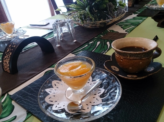 f0323446_22482930.jpg