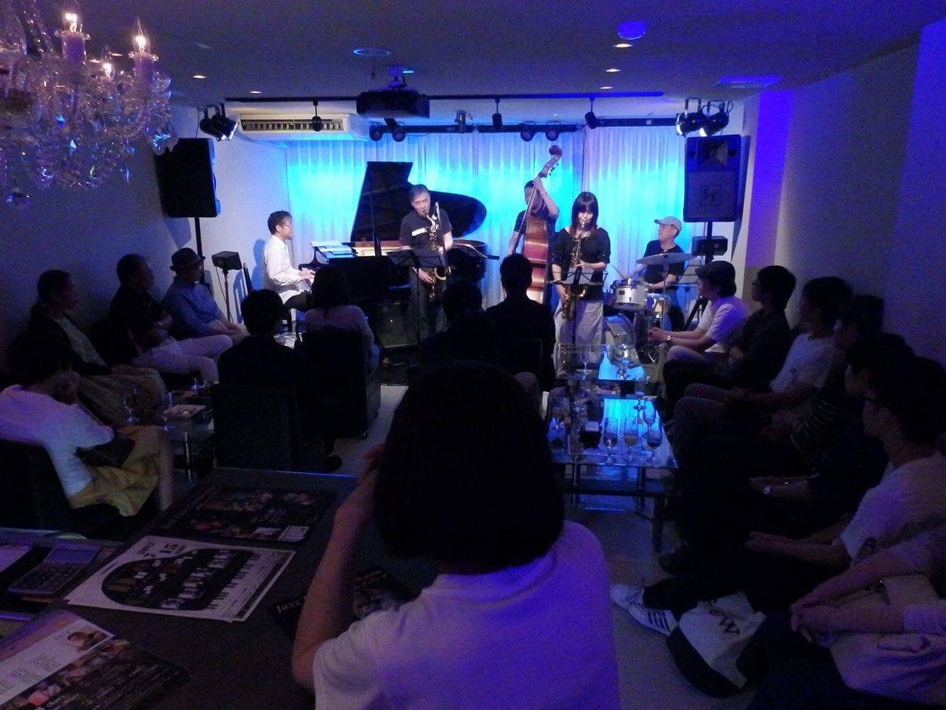 Jazzlive comin 広島   本日20日 火曜日のライブ！ 広島 ジャズ_b0115606_10485172.jpg