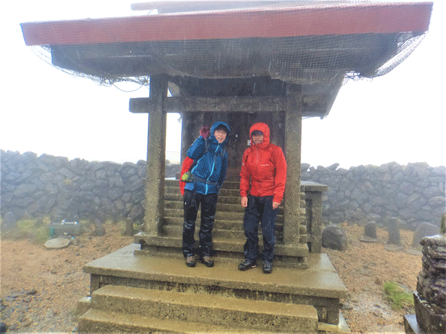 e0371039_1028370.gif