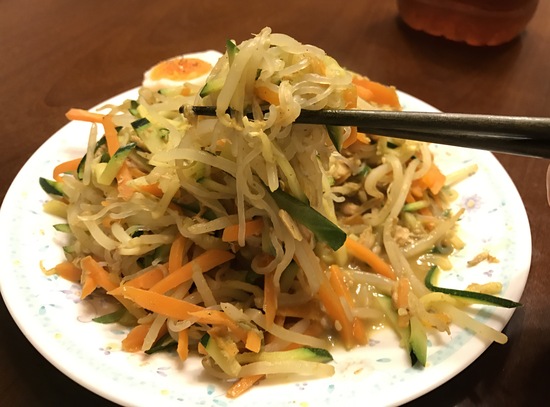 今日のしらたきメニューは 野菜とツナのカレー味♪_c0212604_21384231.jpg