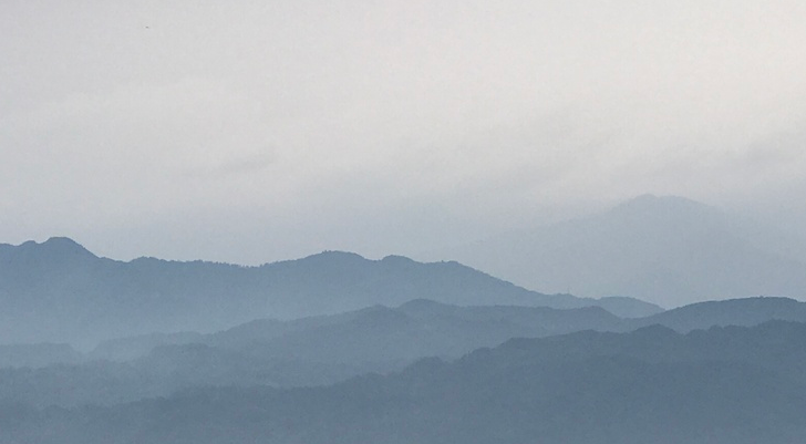 今朝の丹沢_c0212604_6373696.png