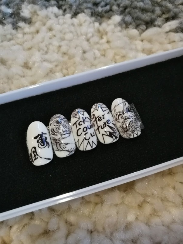 蕾風(LifeBerlin)のグッズ_c0114110_09171675.jpg