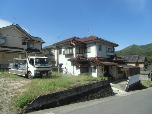 S様邸(安佐南区沼田吉山・緑が丘団地)外壁塗装・その他工事_d0125228_74573.jpg