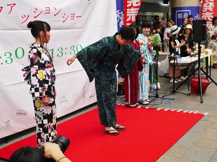 　　６月のポポロハス・マーケット_b0093754_20213048.jpg