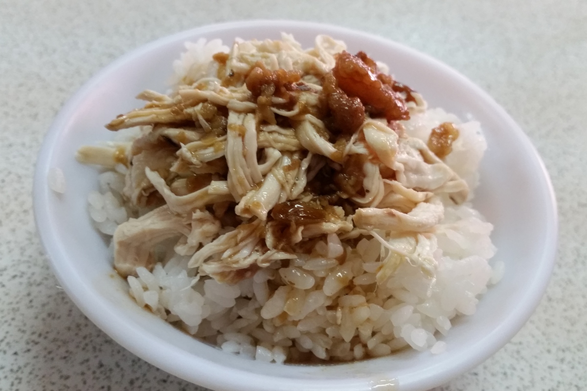 台湾一周7日間 28 永楽市場界隈 Mangiare Felice 食べて飲んで幸せ