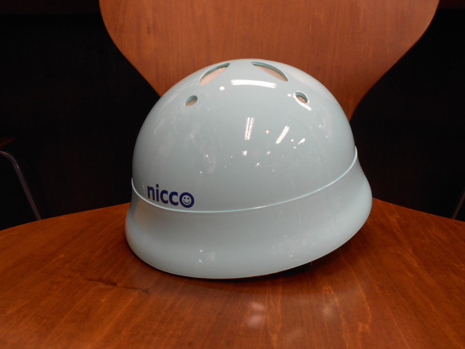 NICCOのヘルメットが少量入荷しています。_b0189682_17070103.jpg