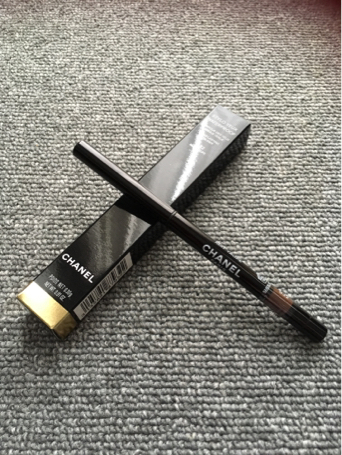 CHANELのアイラインでブラウンメイク_f0249610_10111084.jpg