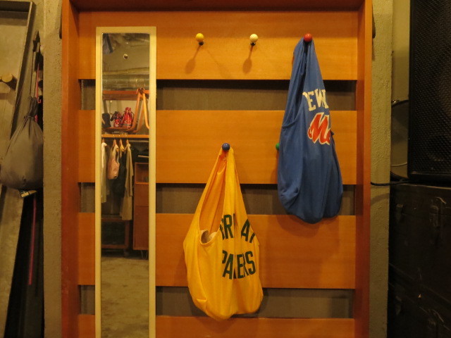 \"SOURCE-TAP × TheThreeRobbers Crew Tank Shoulder Bag #REMAKE\"ってこんなこと。_c0140560_15501653.jpg