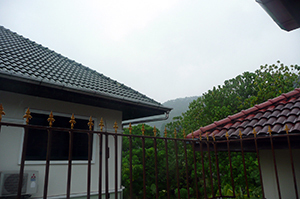 らしいお天気_f0144385_12213270.jpg