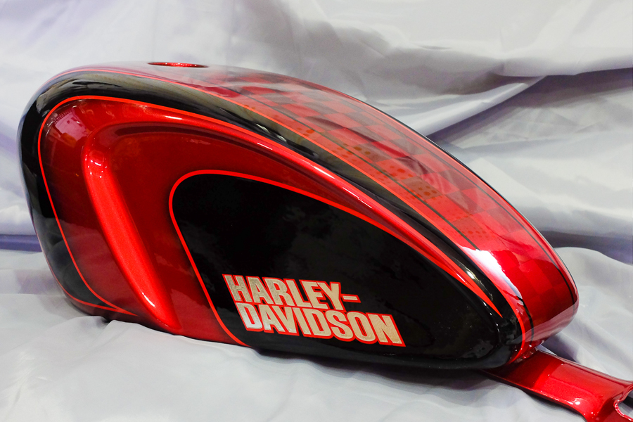 Harley-Davidson ROADSTER_f0369107_09163230.jpg