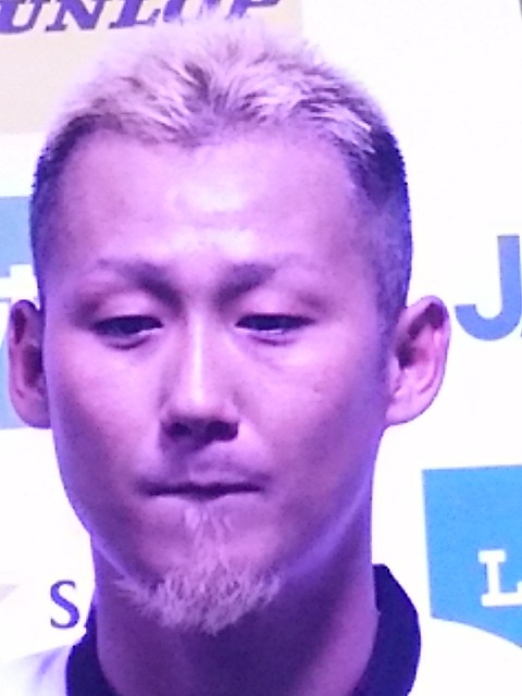 顎鬚も金髪 はじめのひとり言