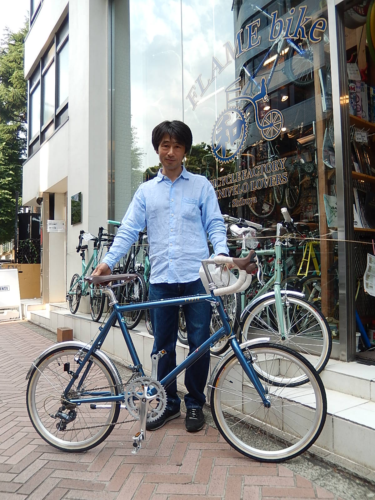 6月25日　渋谷　原宿　の自転車屋　FLAME bike前です_e0188759_11402974.jpg