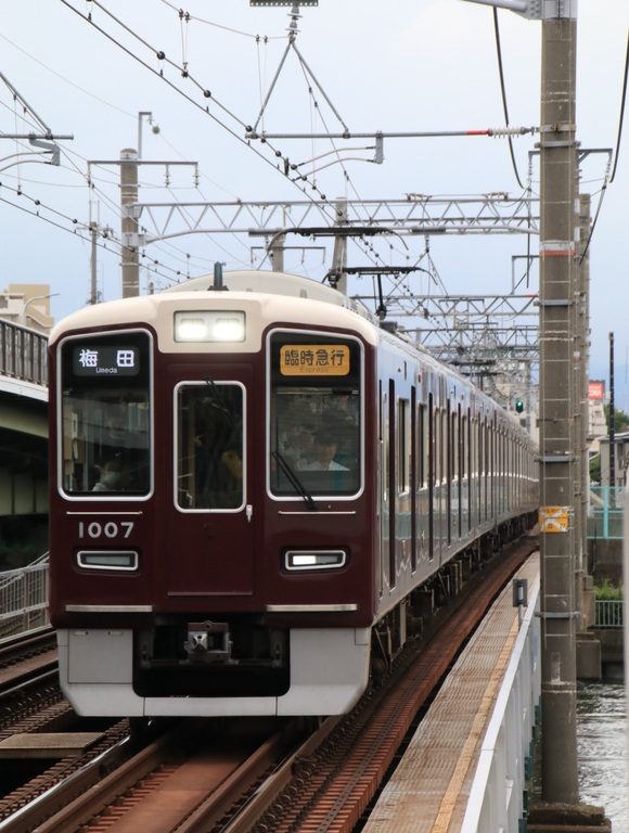 2017年 宝塚記念 臨時急行_d0202264_18484519.jpg