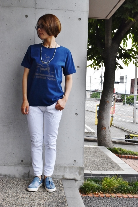 DAILYWARDROBE INDUSTRY ・・・ 大人のSIMPLE PRINT TEE!★!_d0152280_09310369.jpg