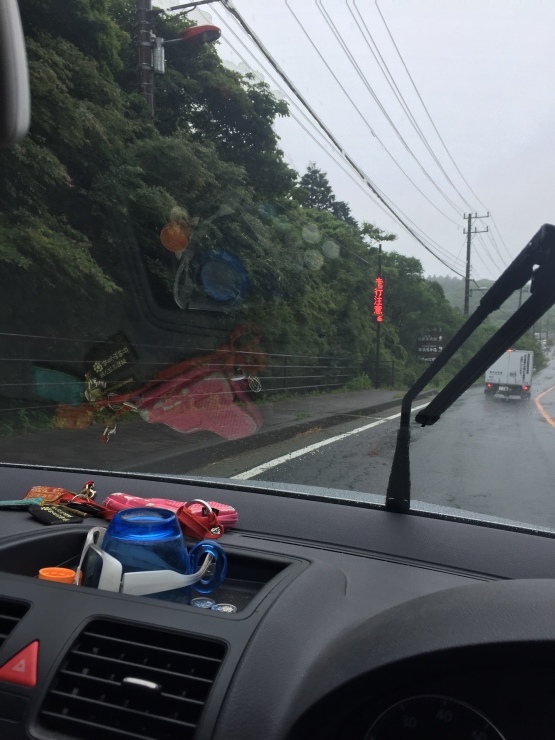 2017年6月25日 かっこいいマッサージチェアはないのか?_b0098584_20273848.jpg