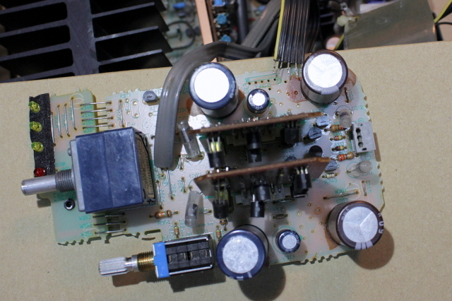 Victor AX-1100 修理 その1 : 岡山ジャンク倶楽部 Victor AX-1100 修理 その1 : 岡山ジャンク倶楽部