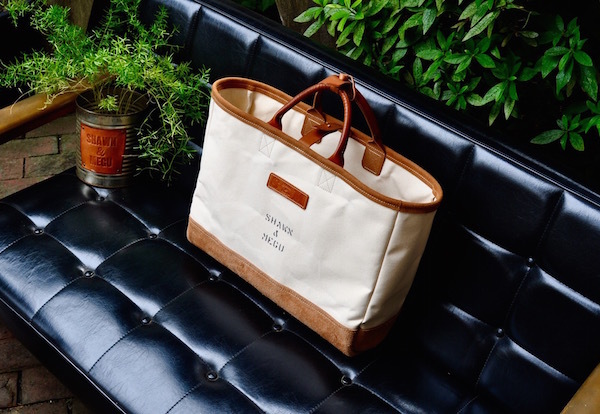 white canvas tote_b0172633_21545985.jpg