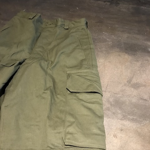 リネンシャツ　と　軍パン_d0364239_20084994.jpg