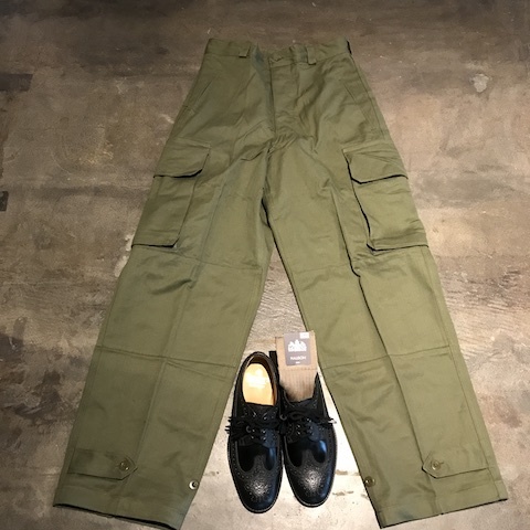 リネンシャツ　と　軍パン_d0364239_20094836.jpg