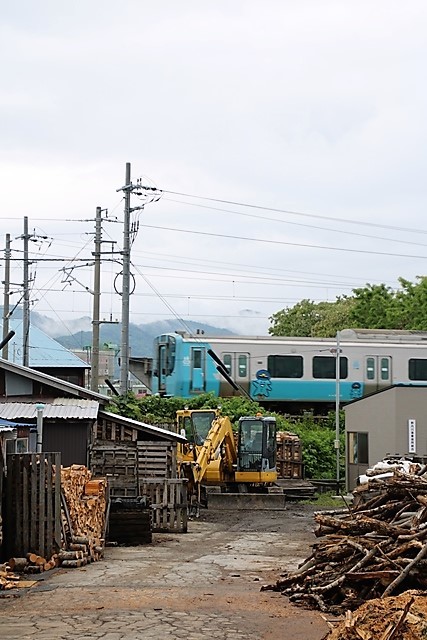 藤田八束の鉄道写真@貨物列車金太郎と青い森鉄道そして野内川鉄橋のある光景・・・何気ない中に楽しさを発見_d0181492_00103740.jpg