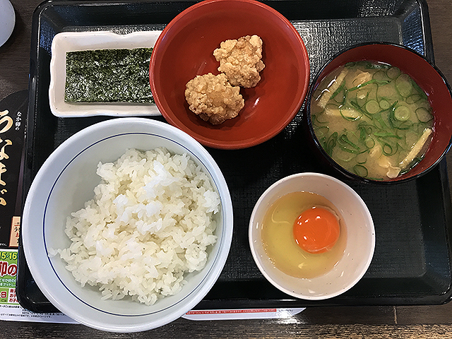 なか卯のカツ丼_a0349423_8342733.jpg