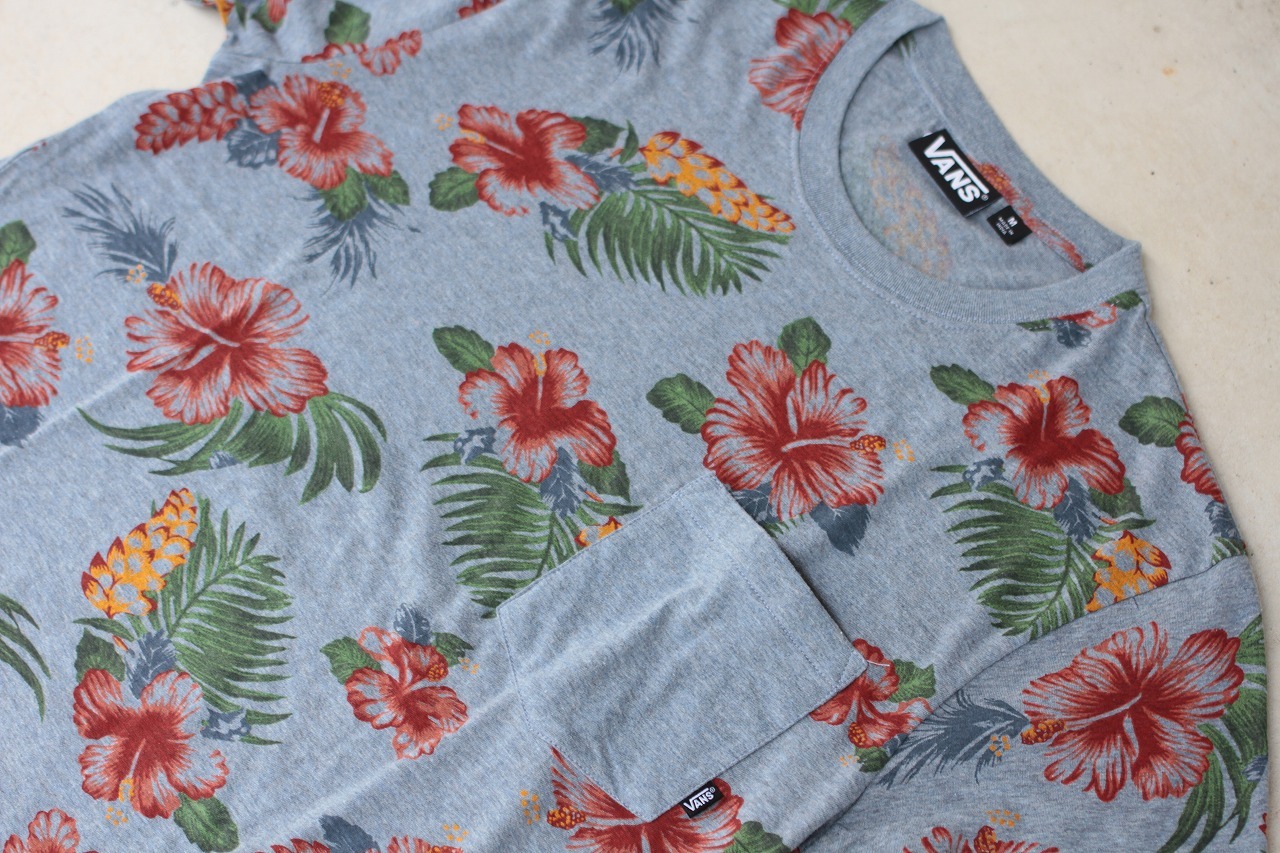 VANSのTEE×FRED PERRYクロップドブラックパンツ_b0139233_12481743.jpg