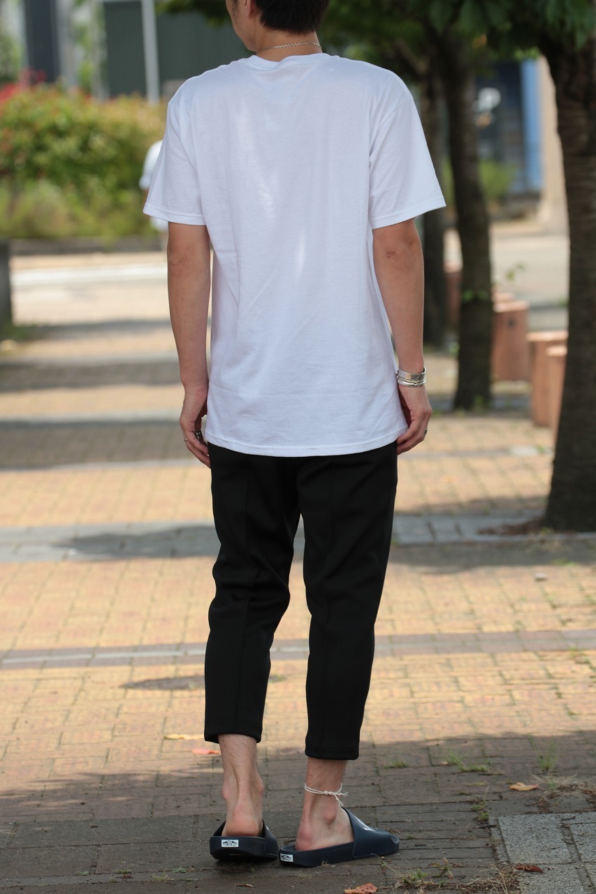 VANSのTEE×FRED PERRYクロップドブラックパンツ_b0139233_12483528.jpg