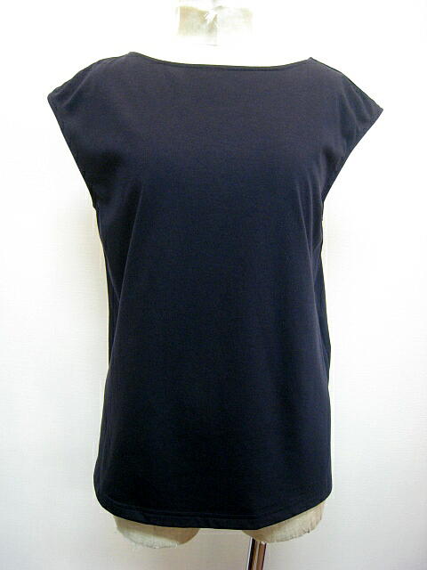 クロッシェ（ ｃｌｏｃｈｅ ）２ＷＡＹサイドスリットＴシャツ　ＭＯＣＡ＆ＮＡＶＹ_a0089359_1124660.jpg