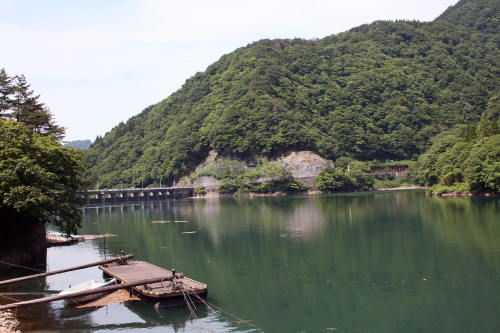 ２０１７年６月金沢、山代温泉、平泉寺、えちぜん鉄道、永平寺、一乗谷、白山、庄川の旅_c0160933_11325684.jpg