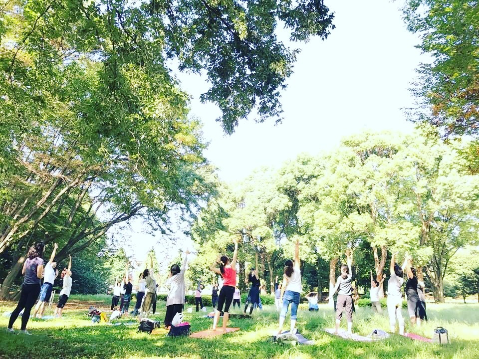 PARK YOGA & 手食べブランチ_b0146659_02285404.jpg