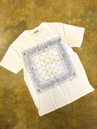 【HEADYS】Bandana Pocket Tee  入荷！_d0227059_19014905.jpg