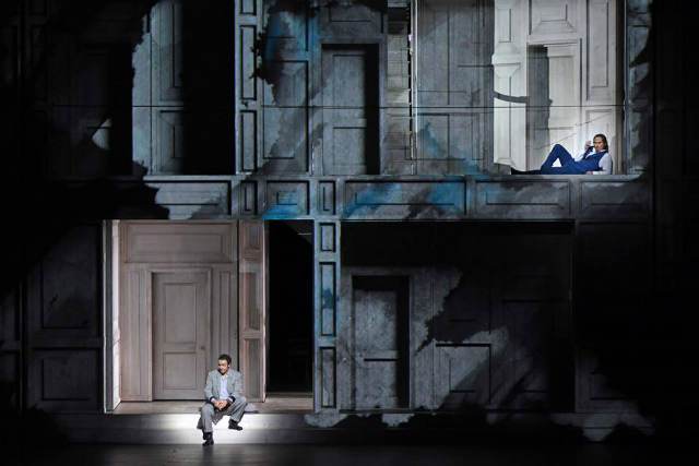リセウ劇場のモーツアルトのオペラ「ドン・ジョバンニ」を観る_b0064411_15503391.jpg