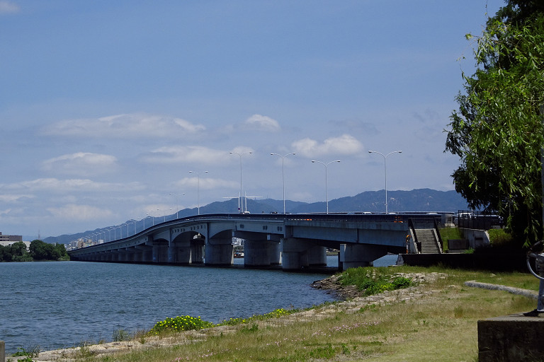 ＪＲ大津駅から瀬田の唐橋へ　 2017.6.16_d0073324_17230809.jpg