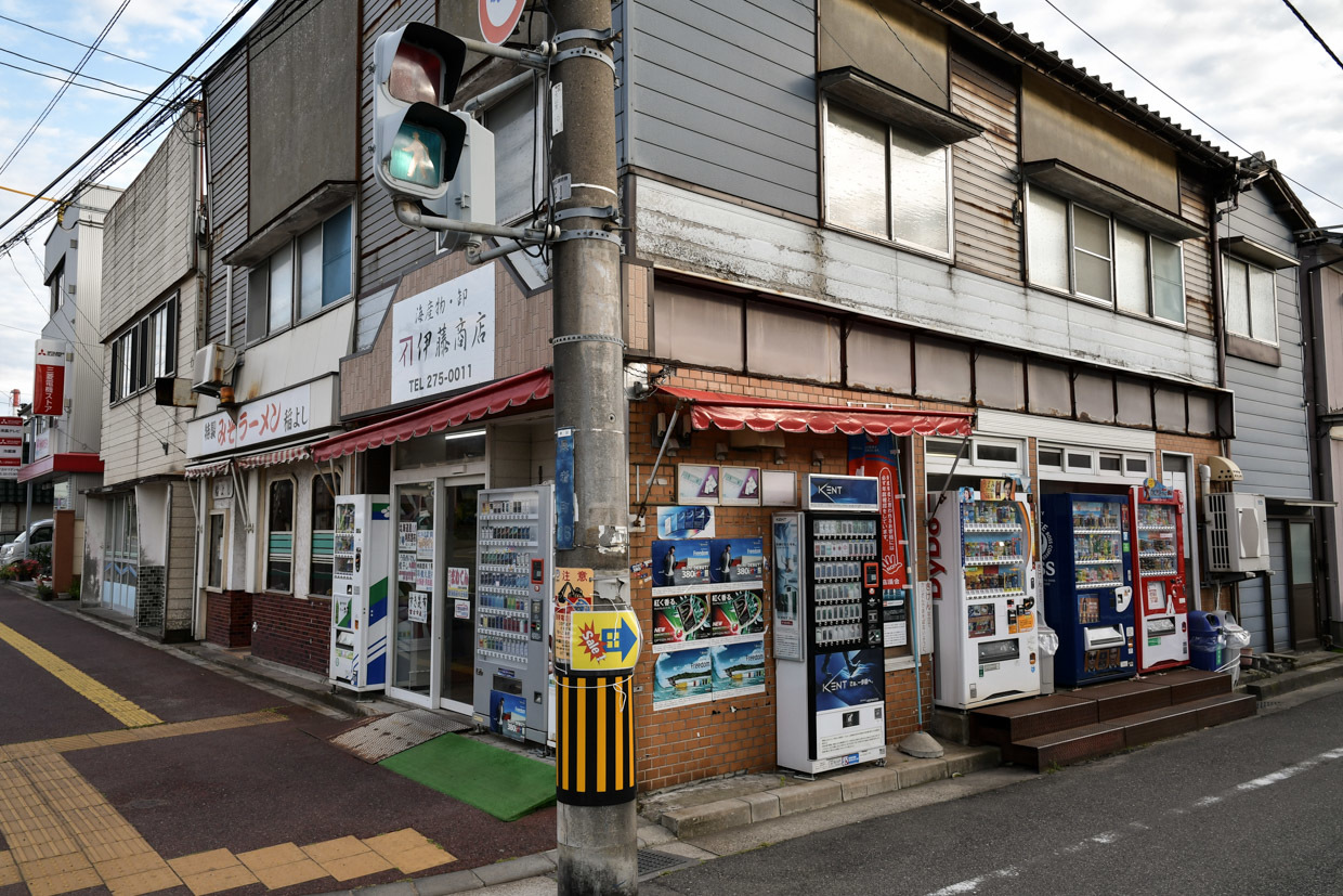 天気がいいから歩こう新潟 -7-（終）_b0001380_03424978.jpg