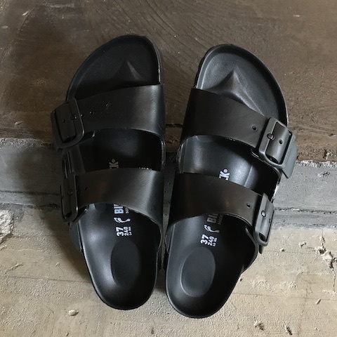 雨の日の靴 選 び 。 _d0364239_18480790.jpg