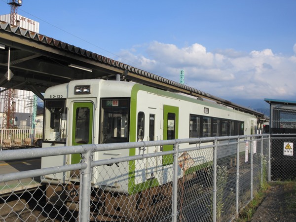 【大人の休日倶楽部パス旅】③車窓を眺めながら米沢まで_b0009849_16284495.jpg