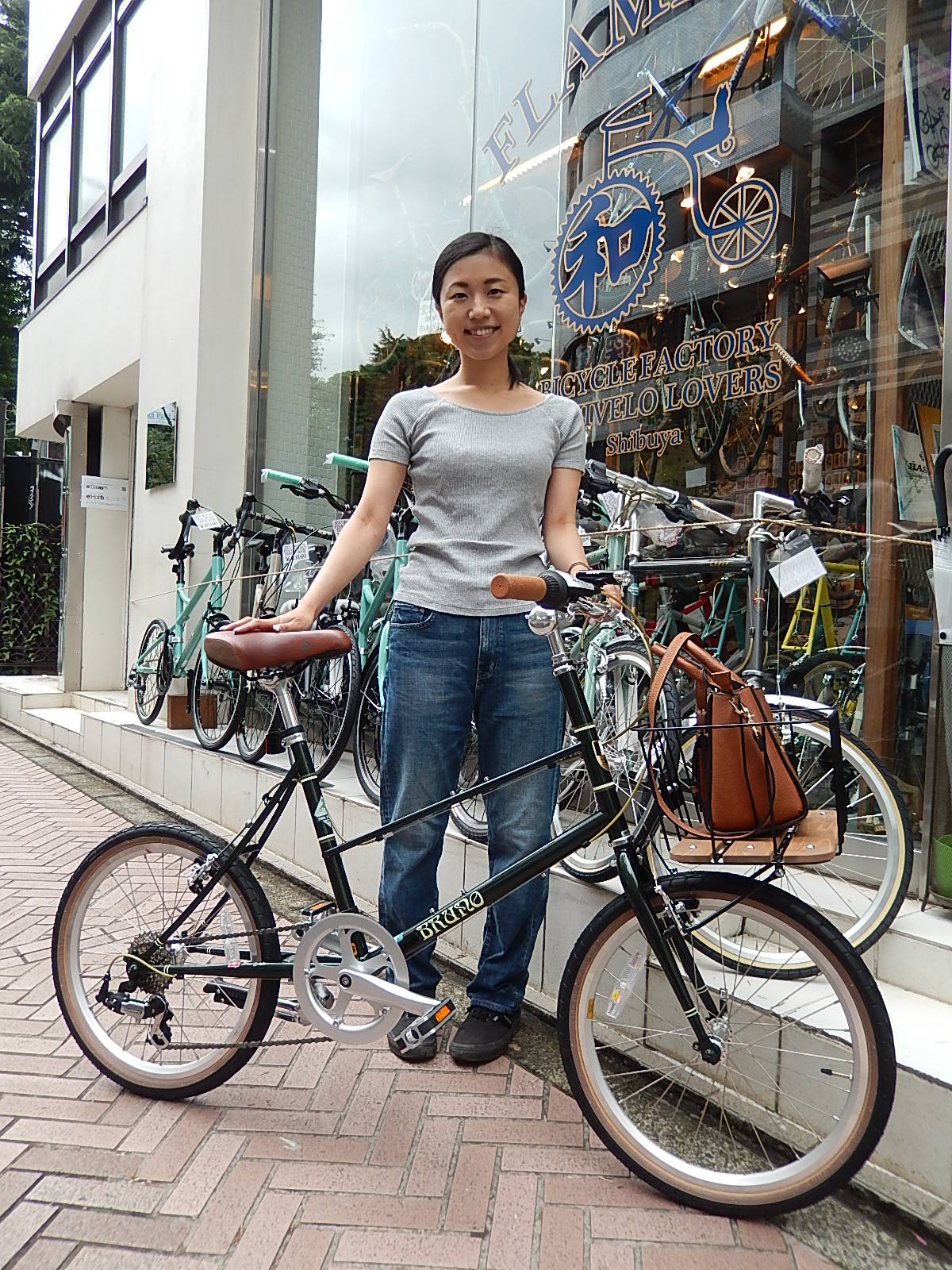 7月1日　渋谷　原宿　の自転車屋　FLAME bike前です_e0188759_19595820.jpg