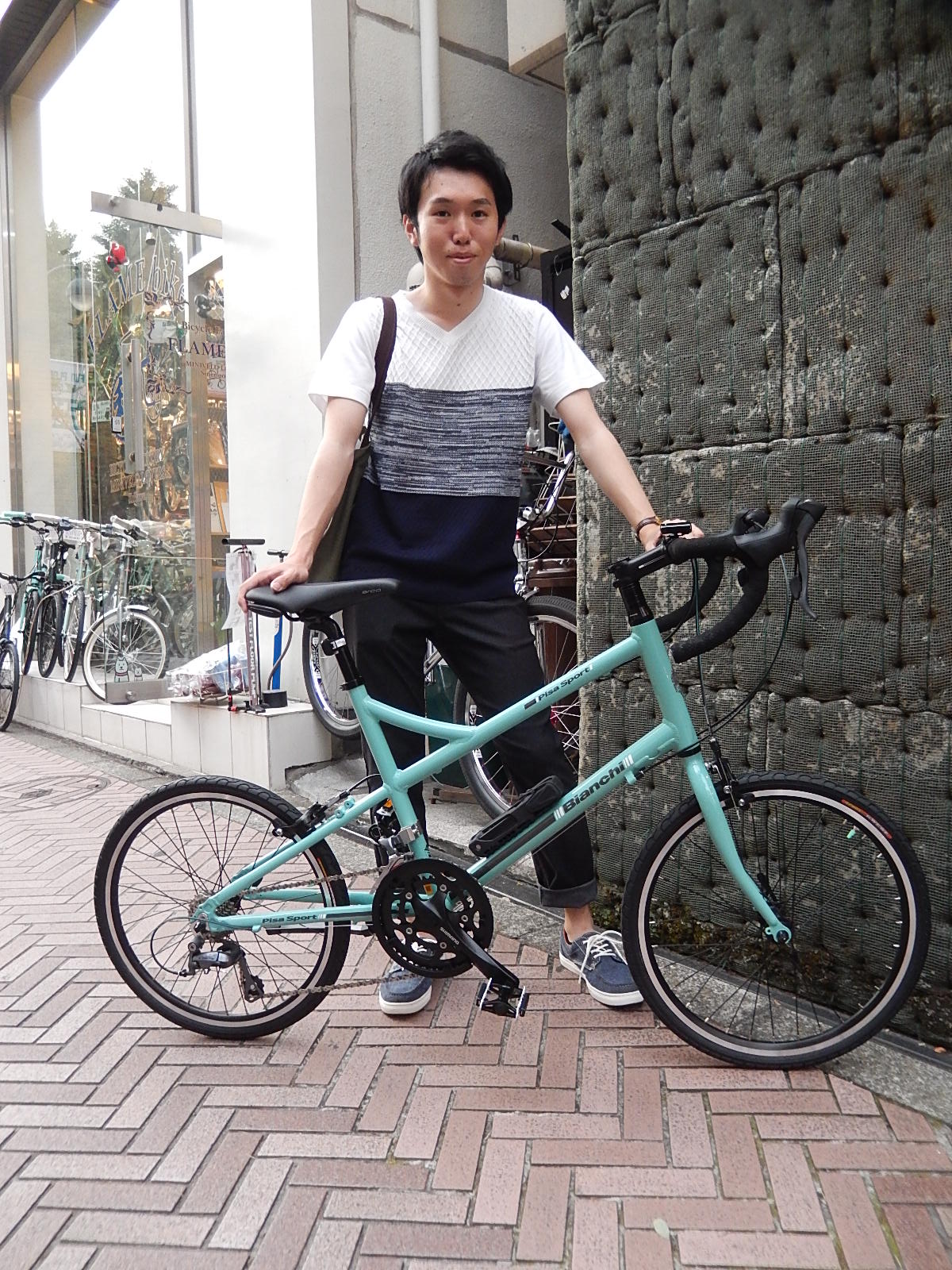 7月2日 渋谷 原宿 の自転車屋 FLAME bike前です_e0188759_19502485.jpg