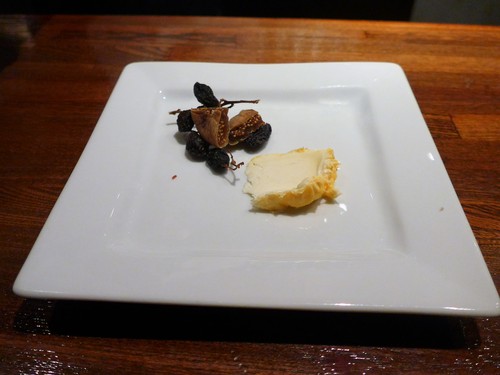 新宿三丁目「スペイン料理 サウダージ」へ行く。_f0232060_18185852.jpg