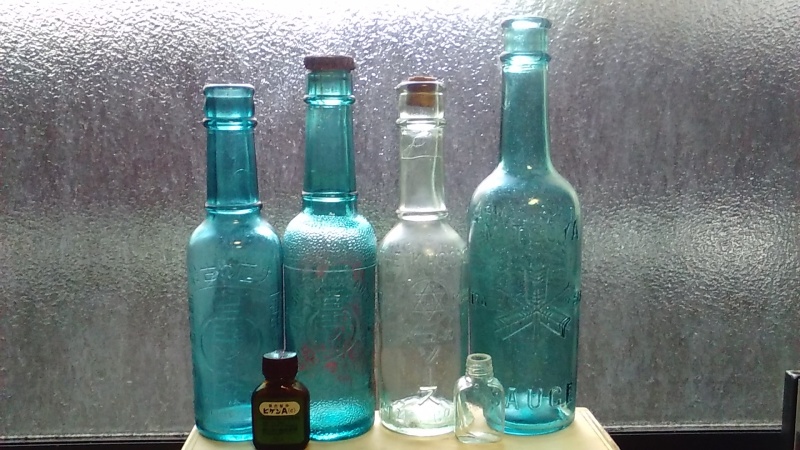 古ーいソース瓶たち : ヤングの古物趣味