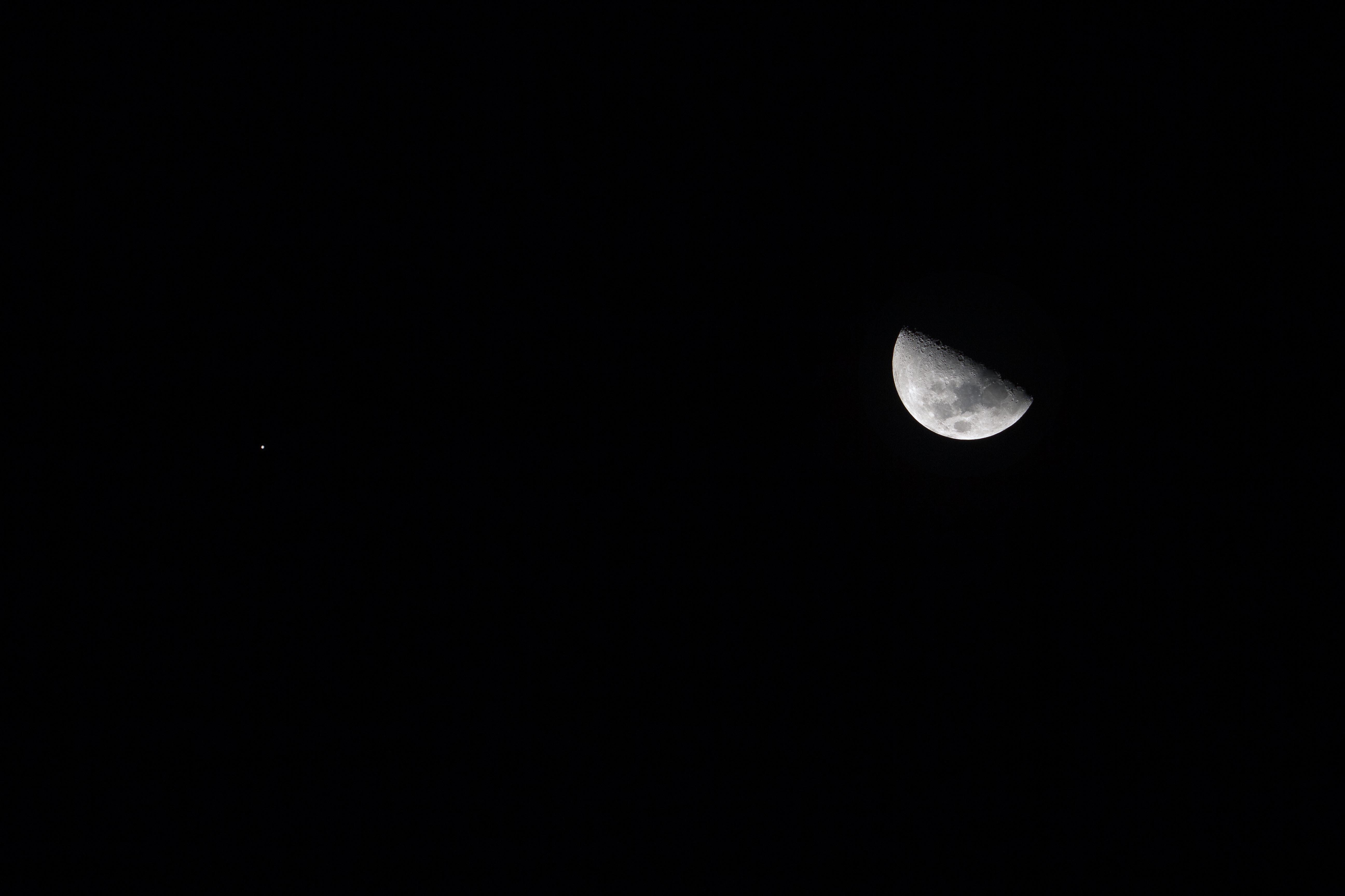 月と木星の接近_e0174091_15404080.jpg