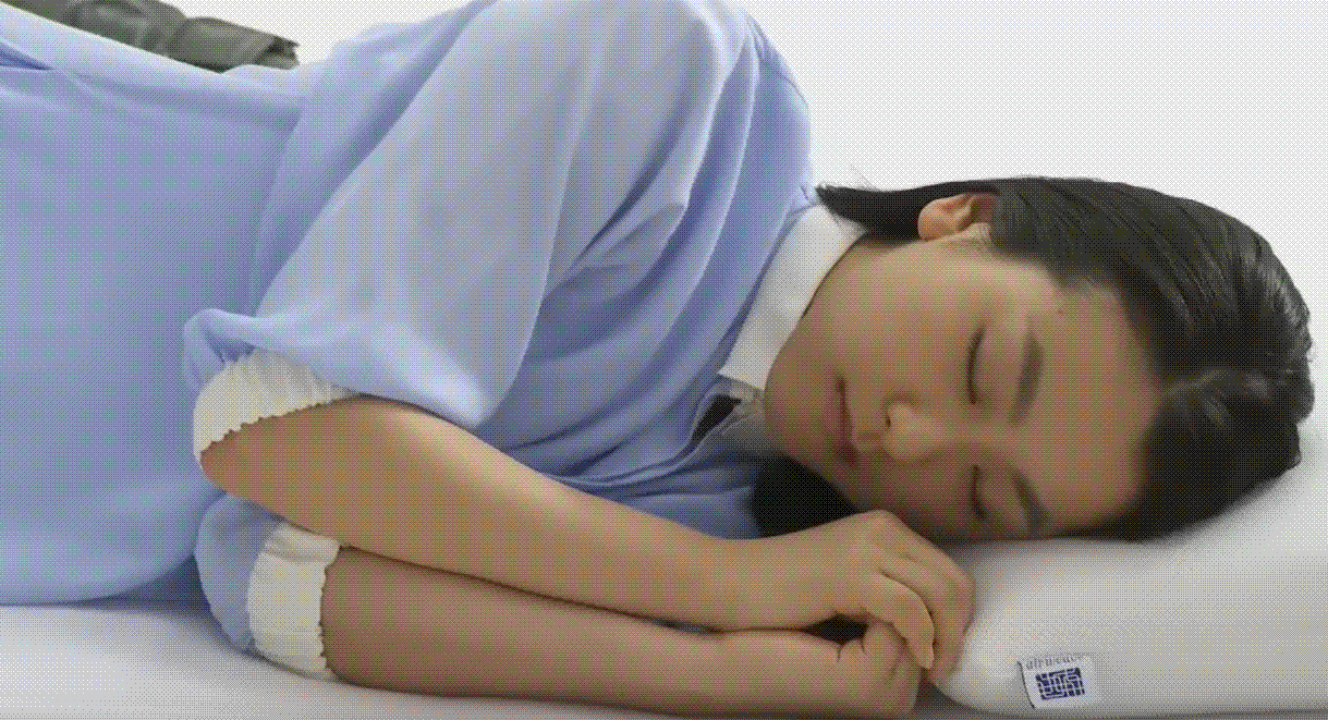 e0199691_00391381.gif