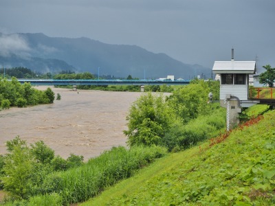 大雨警報!?_c0336902_20095176.jpg