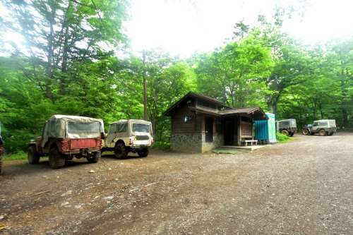 三つ峠山、花と蝶の山に登る①登頂編_e0241691_19105223.jpg